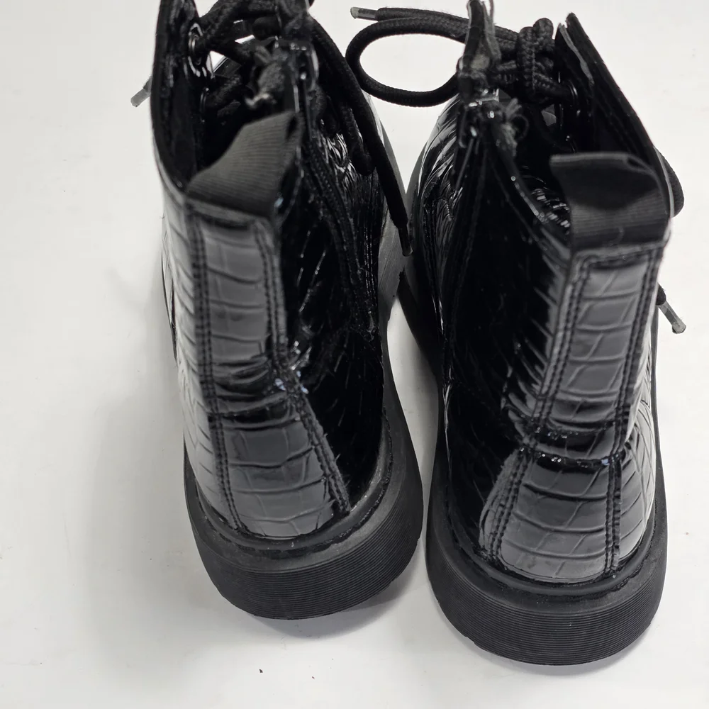 Steve Madden Baby Girl Black Croc-Embossed Combat Boots Size 2